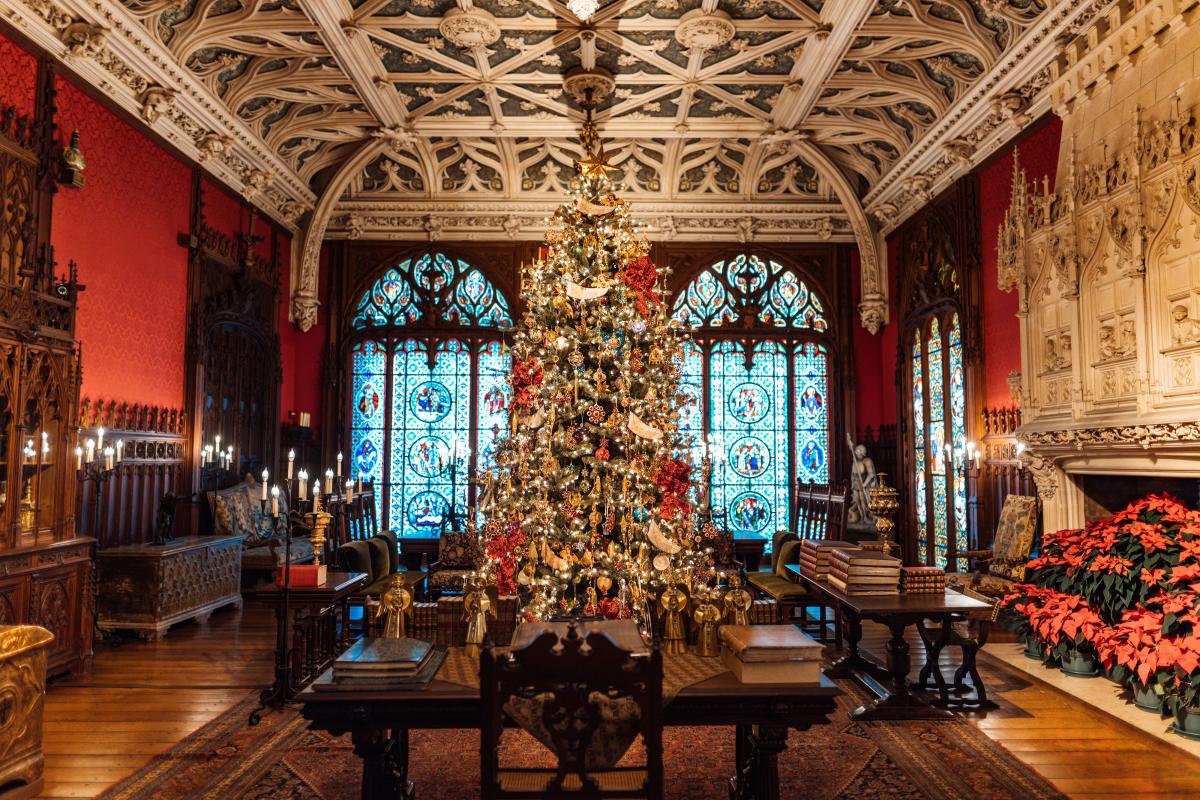Adventure Series: Holidays at the Newport Mansions
